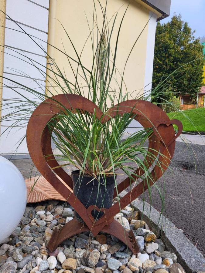 Gasthof Zur Schmiede Berg im Drautal Exteriör bild